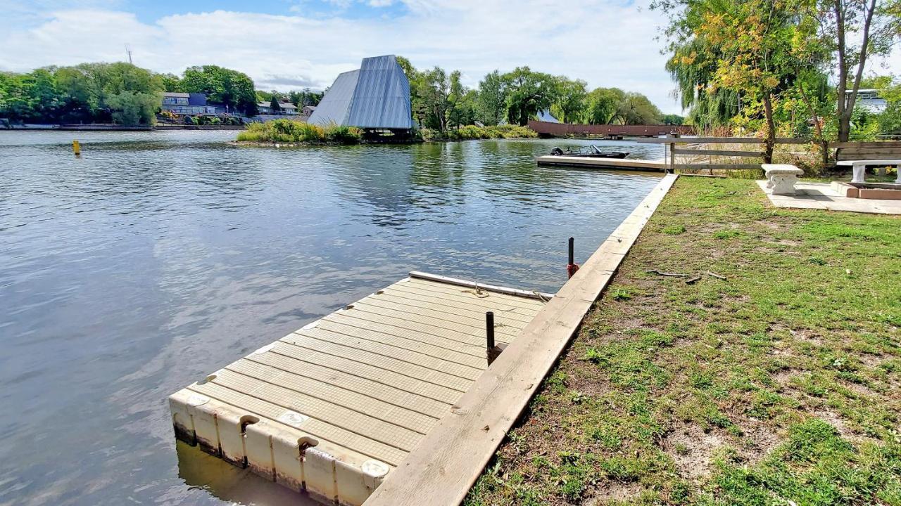 Main Beach River Retreat - Wasaga Beach 1 - Main Strip - 95 Mosley St Exterior foto